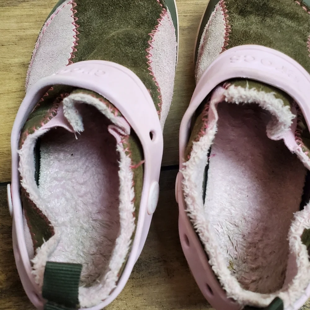 Crocs Blitzen toddler girl slip on shoes Pink Size C11